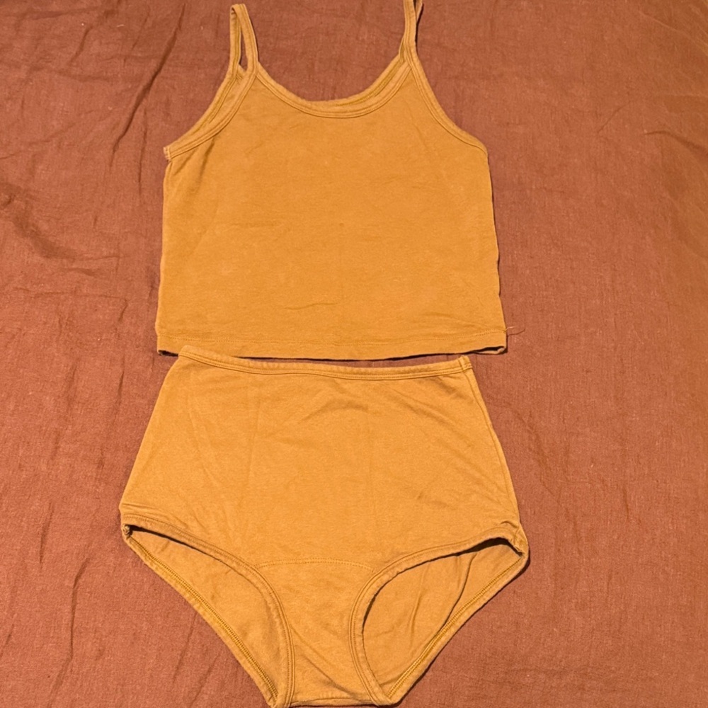 ARQ Tank and Underwear Set
